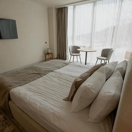 Hotel Marine Sea View 5*