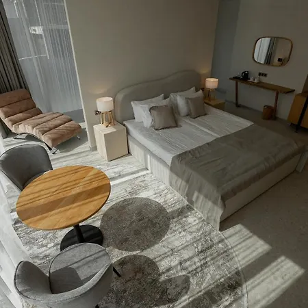 Marine Sea View 5*