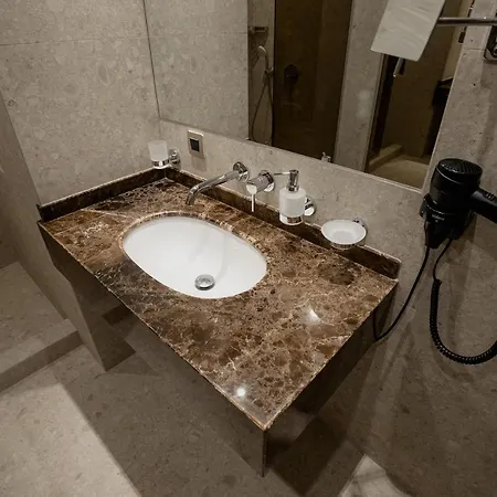 Marine Sea View 5* Odessza