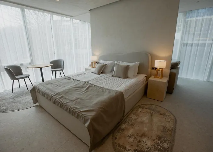 Marine Sea View Hotel