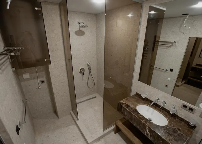 Marine Sea View Hotel