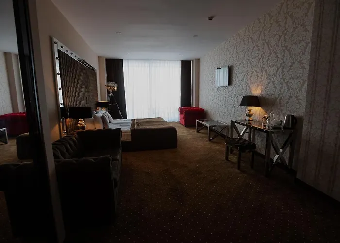 Marine Sea View Hotel