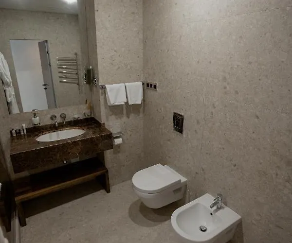 Hotel Marine Sea View 5*